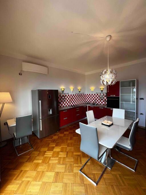 Apartment Alessio - Sea View Рийека Екстериор снимка