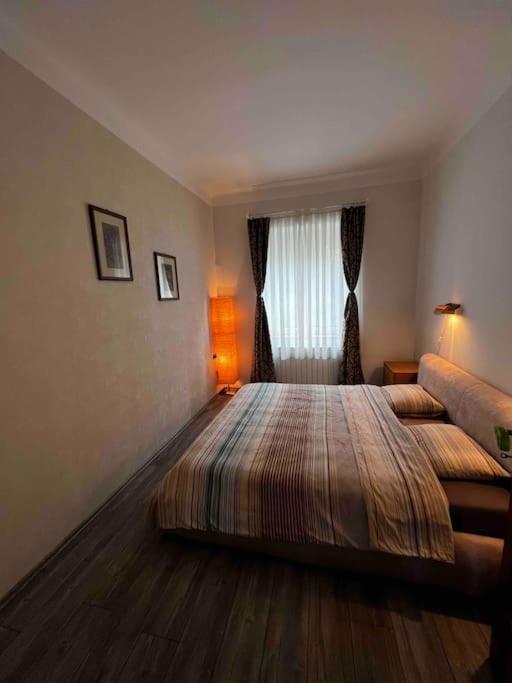 Apartment Alessio - Sea View Рийека Екстериор снимка
