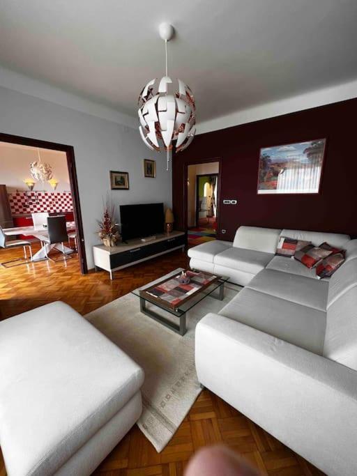Apartment Alessio - Sea View Рийека Екстериор снимка